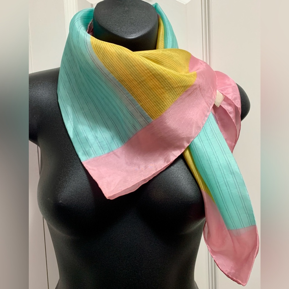 Colour Block Foulard Multi Stripe Pink Border 💯 Silk Scarf 31 x 30